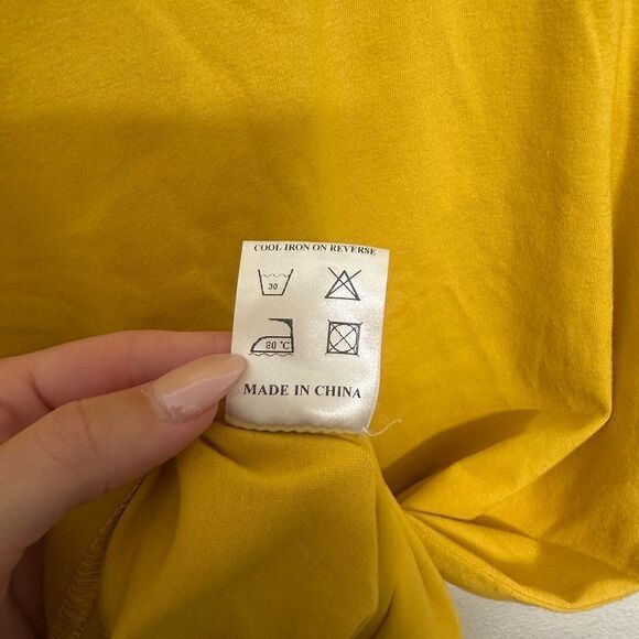 Killion Men's Yellow T-Shirt - Picture 6 of 6